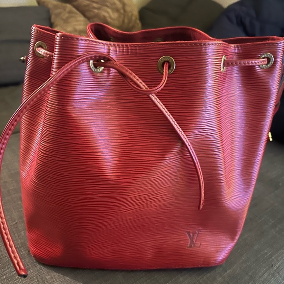 Louis Vuitton Red Epi Leather Petit Noe Bag - Picture 5 of 8
